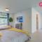 Le LoftWood de Portneuf - Private hot tub Sauna Pool Billiards Trails