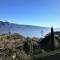 Großzügiges Ferienhaus mit Seeblick und Garten in ruhiger Lage von Tignale am Gardasee