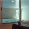 2 mai 1 Quartos, varanda vista mar,cond Jacuzzi, piscina, Sauna e mais - Charitas