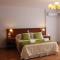 Hostal Del Sol Spa