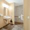 Marin Suites Hotel