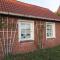 NEU Ferienhaus Torfmuttje nähe Norddeich mit Hund - Upgant-Schott