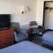 Newburgh Inn