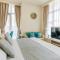 Studio with private beach access at Palm Jumeirah