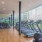 Iskandar Residences 2BR 5pax 5 mins Legoland Wi-Fi Sky Pool 360 - 努沙再也