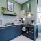 Hilltop Serviced Apartments - Stockport
