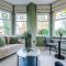 Hilltop Serviced Apartments - Stockport