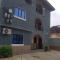 3JD Lavishly Furnished 3-Bed Apartment - Lagos