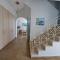 Villa Galini with Private Pool & Incredible Views, Ipsos