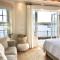 Waterfront Chic Studio