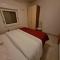 Apartments and rooms Niki 2