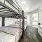 RP212LMS - Modern Home | No Resort Fee | Sleeps 10 - Davenport