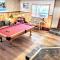 Hot Tub Pool Table Mountain Views Large Redwood Decks near Best Beaches Heavenly Ski Area and Casinos 9 - Stateline