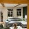Lillis Cottage