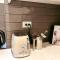 Central Seattle Peaceful Private Retreat 10 Mins Walk From Groceory Store