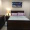 Townhouse, 2 bdrm, 2.5 bthrm, 2 qn bds/2 levls