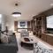 5 Thistle Way