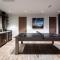 5 Thistle Way