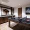 5 Thistle Way