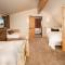 4 Full Moon by Moonlight Basin Lodging - 大天空市
