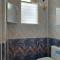LausDeo1 self checkin 2BHK AC corner flat top floor