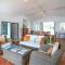Freyers Well Bay House by Bluescape