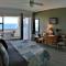 Penguinden - Private Villa with Sea Views