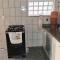 Casa com dois quartos,dois banheiros,sendo uma suíte,sala de estar cozinha e garagem - بوكوس دي كالداس