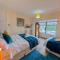 HILLTOP PLACE SUITES , Parkway M1 J33