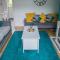 HILLTOP PLACE SUITES , Parkway M1 J33