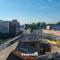 Bright & Central Apt - With Great Transport Links