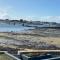 RÉF 231 - PORT-LOUIS appartement type 2 pleine vue Petite Mer avec terrasse, parking et garage dans résidence récente