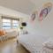 5 Hartland House