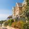 5 Hartland House