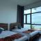 Seaside Suite 4R3B 12 - 16pax D2604 King's Homestay - غيلانغ باتاه