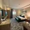 ASHAAH ALSHAMS Suite