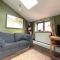 Cosy period Bristol property with spacious garden - Bristol