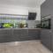 VILLA NINA MALINSKA 150m FROM THE BEACH, SWIMMING POOL