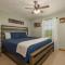 Lakefront with 3 King Beds, Pool Table, Arcade Barrel