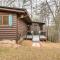 Peaceful Warne Cabin Fenced Yard and Screened Porch - Brasstown