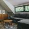 The Loft / Hill View Modern Apartment - Samobor