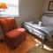 Close to City * Charming Central XL Cape Cod * Airport