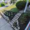 Close to City * Charming Central XL Cape Cod * Airport