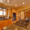 Fraser Chalet with Hot Tub and Mountain Views - Fraser