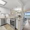 Compass Point Unit 208