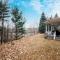 Torch lake views, Close to town, Firepit, Family fun, boat parking - Bellaire