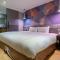 CHECK inn Taichung Wenxin Zhongqing