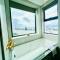 Goldenbay Danang, 2BR, Bay & Cityview