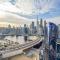 Luxury Escapes - Stylish 1BR with Downtown Skyline View - THE BAY - 迪拜