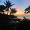 Beachfront Sunset view Bungalow 1bd/kitchen/pool - Salad Beach